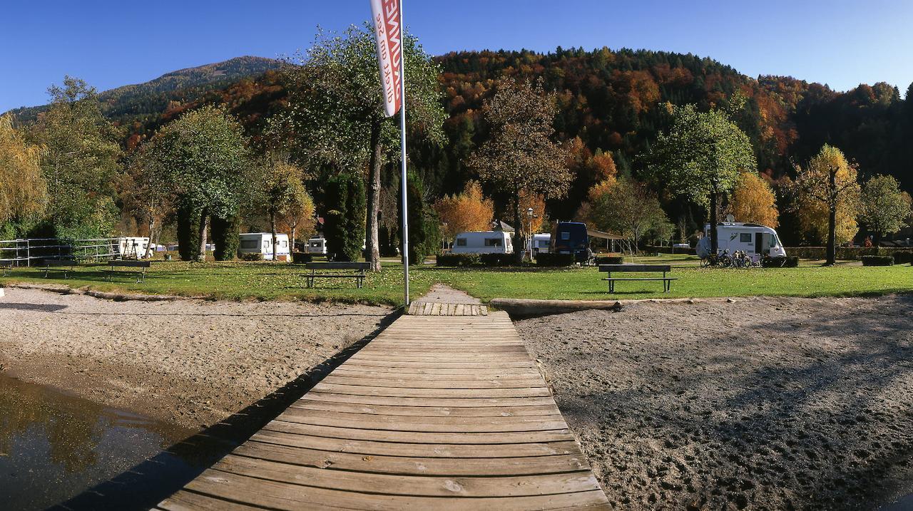 Camping Chalets Brunner Am See Villa Dobriach Luaran gambar
